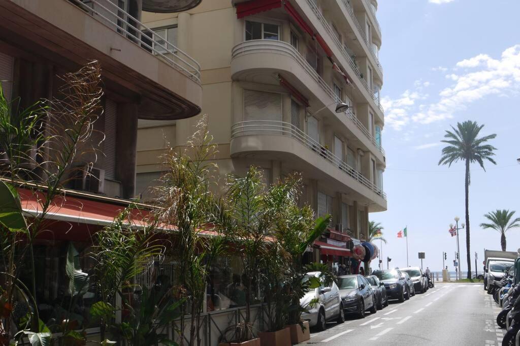 Mediterranee - un trois pièces à deux pas de la plage Nizza Esterno foto